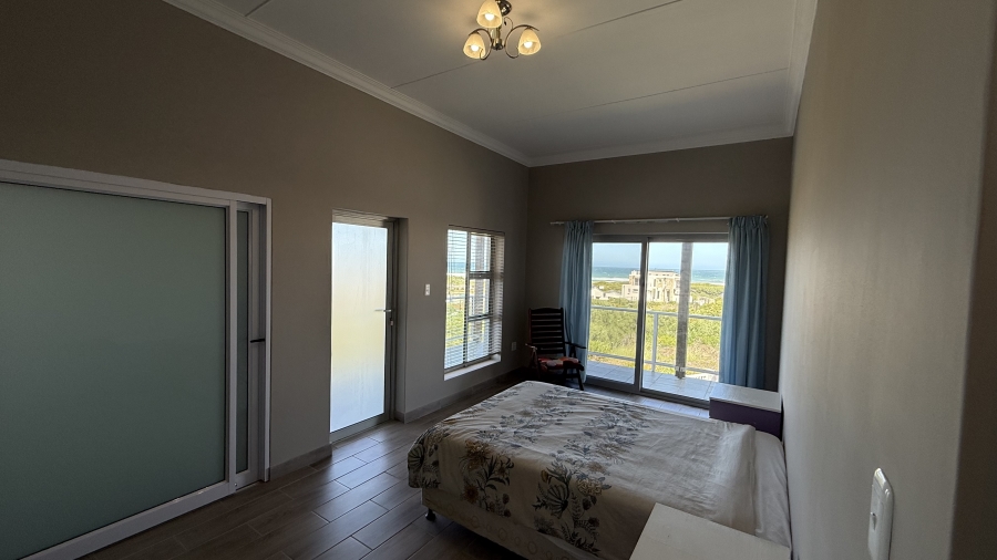 3 Bedroom Property for Sale in Stilbaai Oos Western Cape